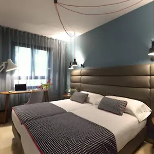 Plaza 3* Pamplona