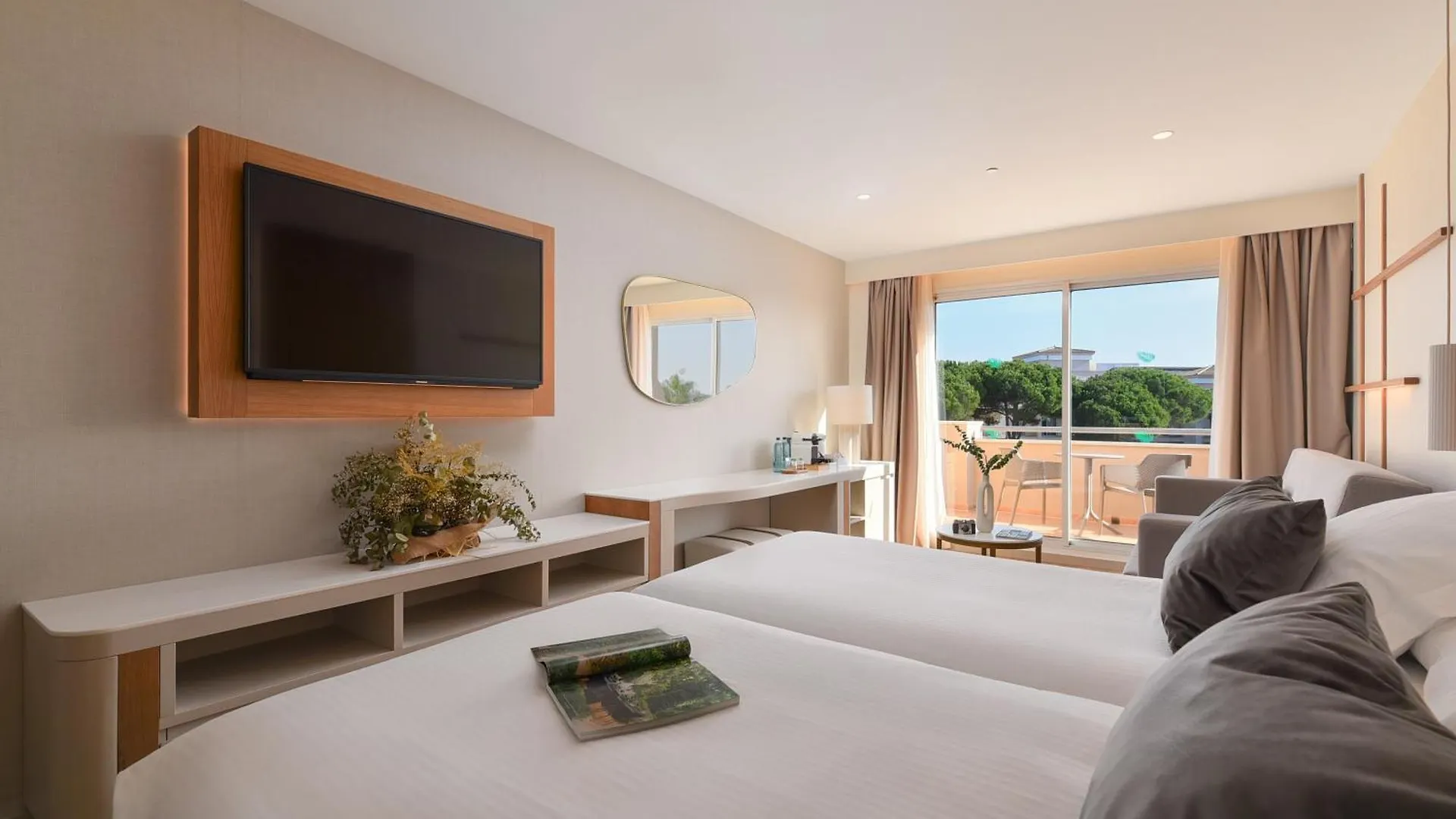 Hotel Valentin Sancti Petri Chiclana de la Frontera