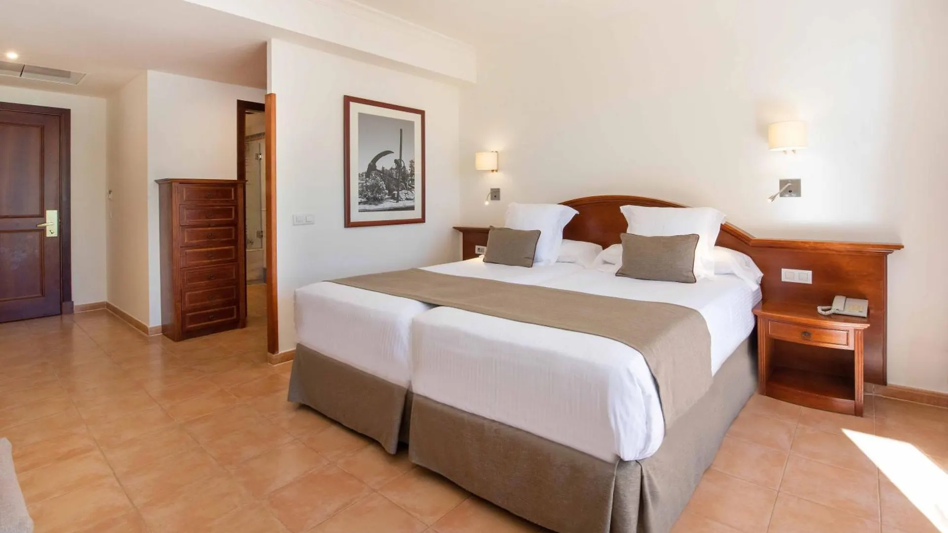 Hotel Valentin Sancti Petri Chiclana de la Frontera 4*,  Spagna